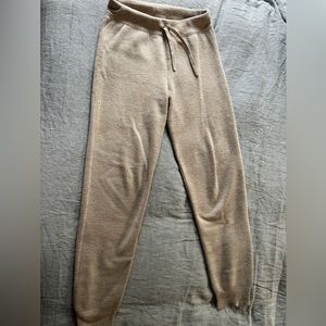 Aiayu knit sweatpants size medium